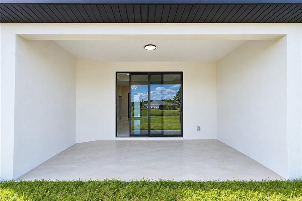 517 Paloma Ave , Lehigh Acres, FL 33974 Photo