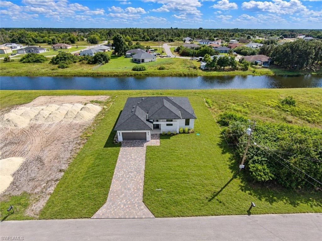 517 Paloma Ave , Lehigh Acres, FL 33974 Photo