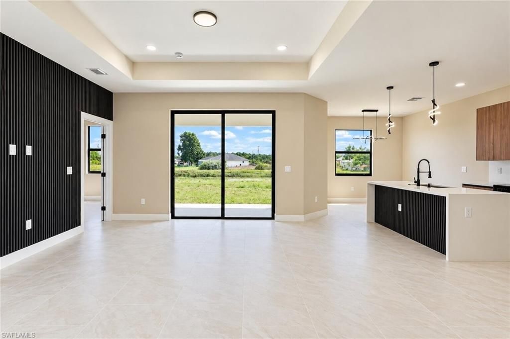 517 Paloma Ave , Lehigh Acres, FL 33974 Photo