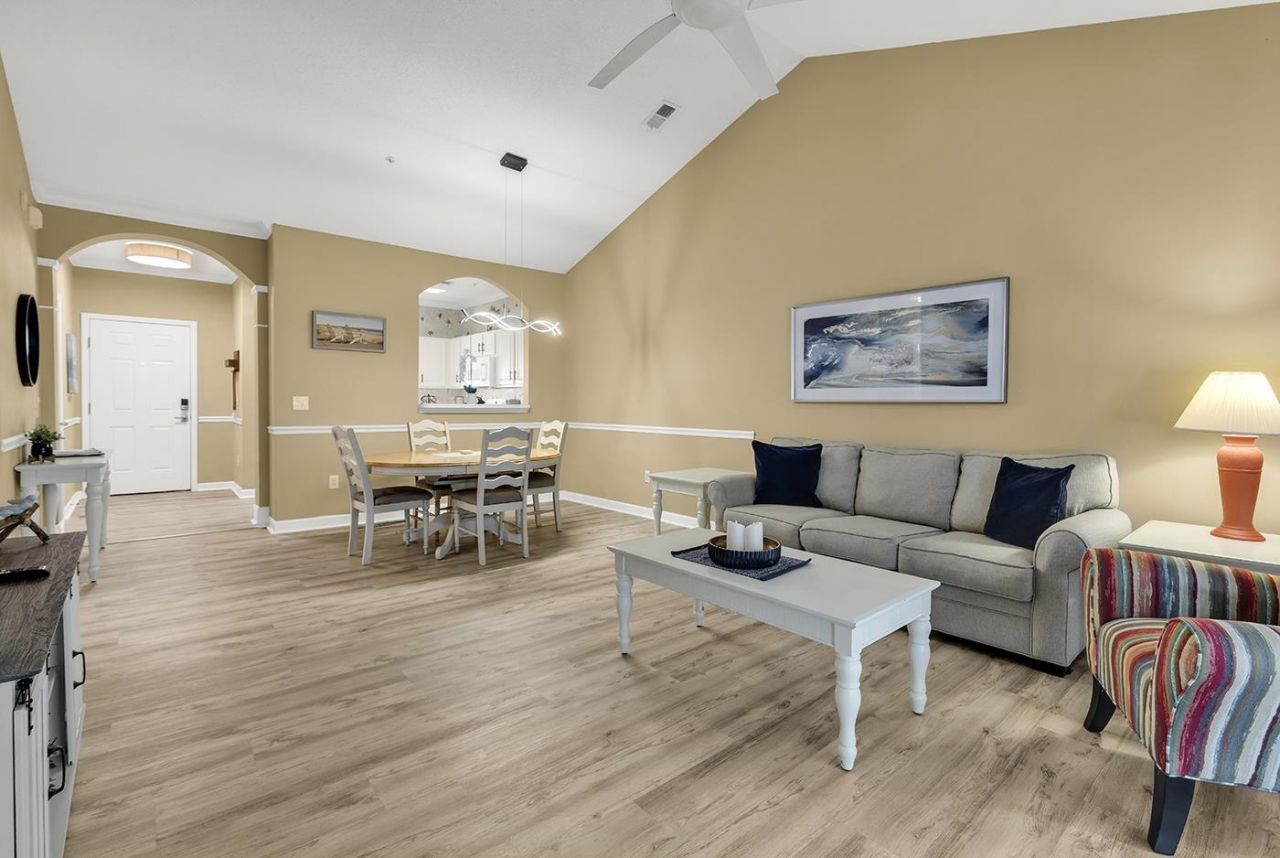 6015 Catalina Dr.  Photo 13