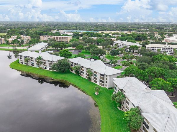 1528 WHITEHALL Drive, Unit 306, Davie, FL 33324