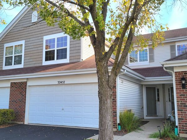 32457 N RUSHMORE Avenue , Lakemoor, IL 60051
