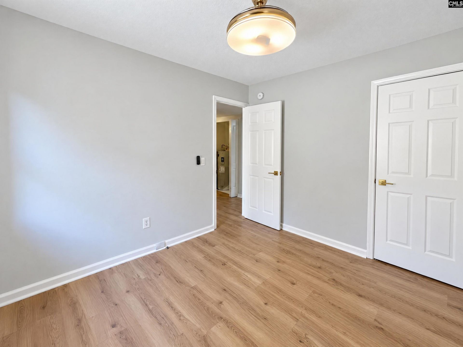 112 Riverview Court  Photo 20