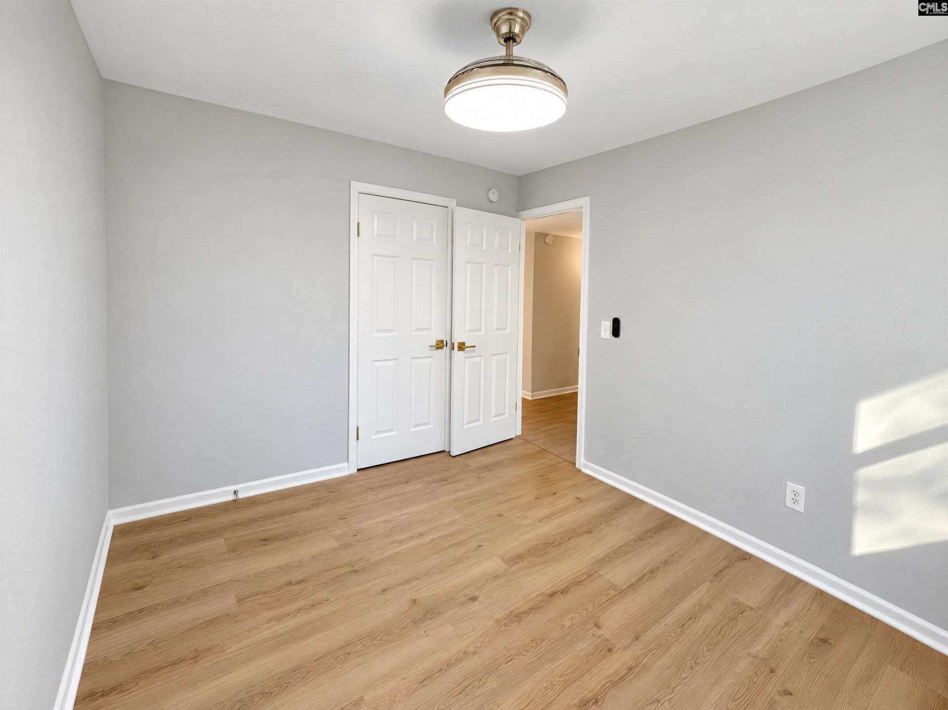 112 Riverview Court  Photo 22