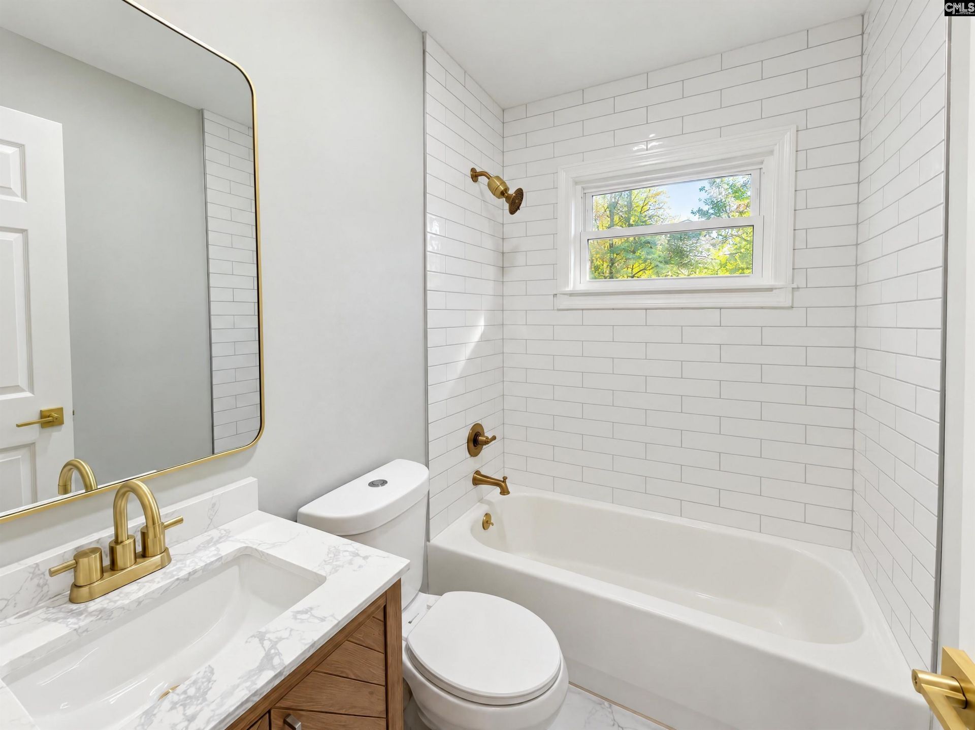 112 Riverview Court  Photo 24