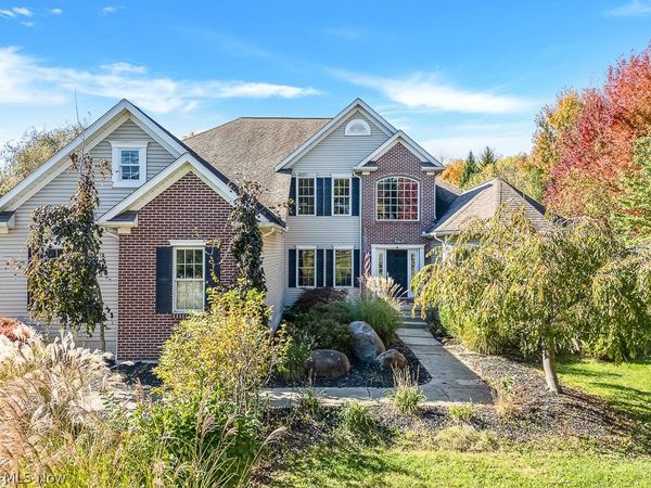 2510 Ridge Road , Hinckley, OH 44233