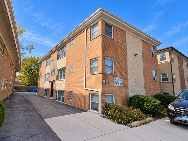 1670 N 1st Avenue , Unit BW, Melrose Park, IL 60160