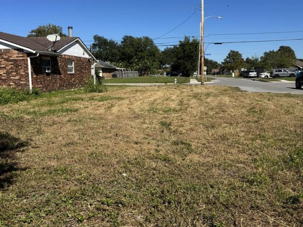 40326 Lady Gray Street , New Orleans, LA 70127
