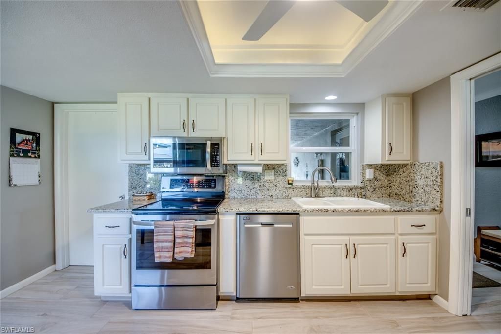 5574 Hamlet Ln, Fort Myers, FL 33919 Photo