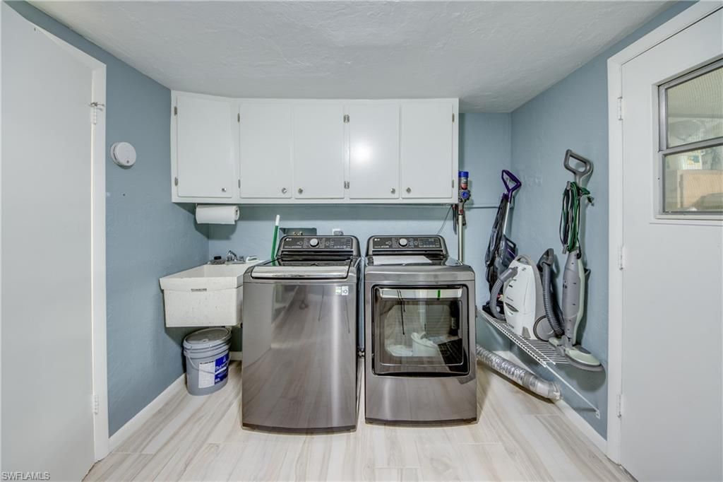 5574 Hamlet Ln, Fort Myers, FL 33919 Photo