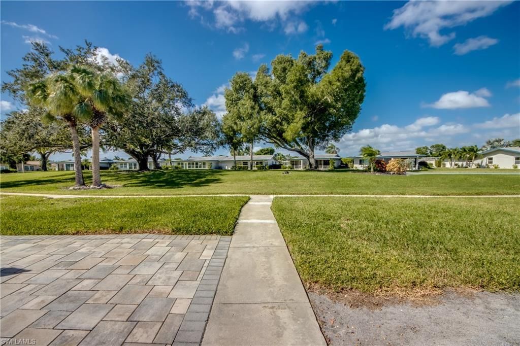 5574 Hamlet Ln, Fort Myers, FL 33919 Photo