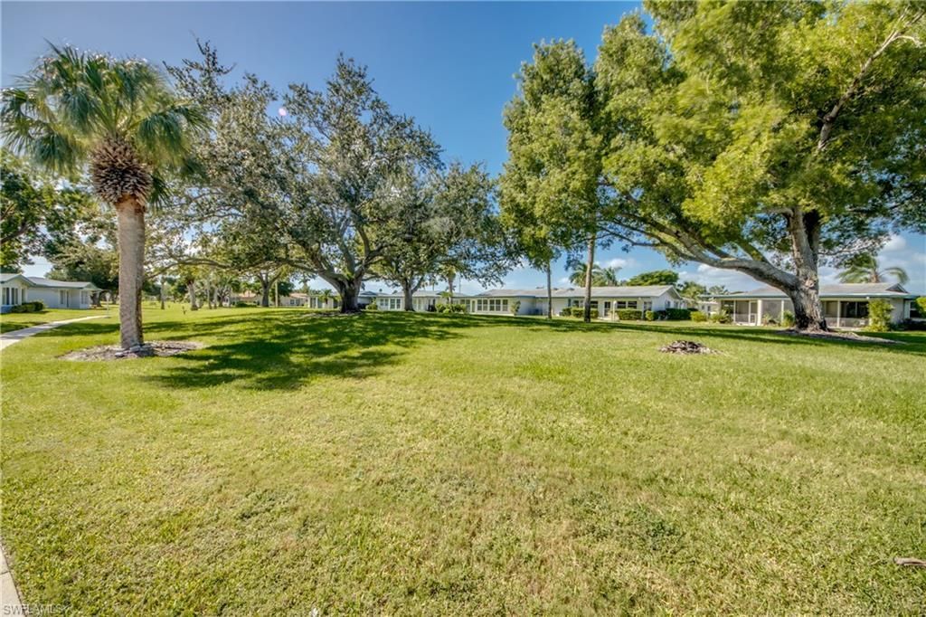 5574 Hamlet Ln, Fort Myers, FL 33919 Photo
