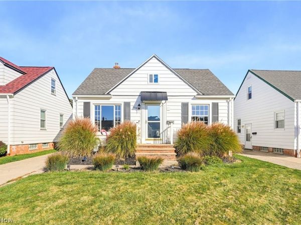 5618 Virginia Avenue , Parma, OH 44129