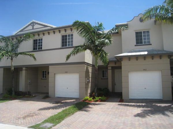 984 LUCAYA Drive, Riviera Beach, FL 33404