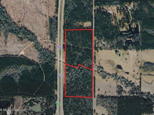 101 Shenandoah Road, Poplarville, MS 39470