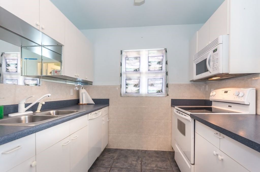 1315 Bayshore Drive, Unit 204, Fort Pierce, FL 34949 Photo