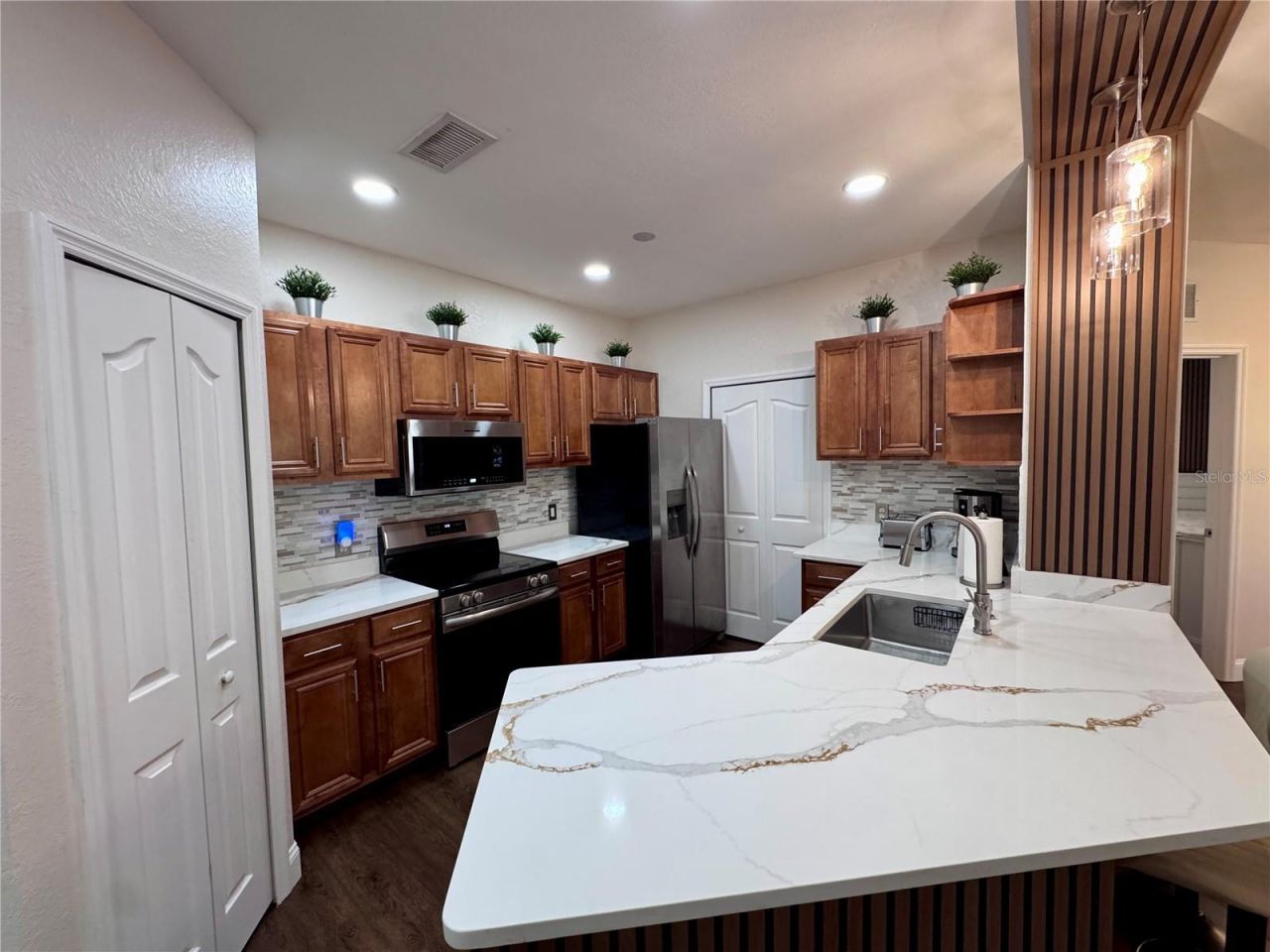 8357 38th Street Circle E, Unit 107, Sarasota, FL 34243 Photo