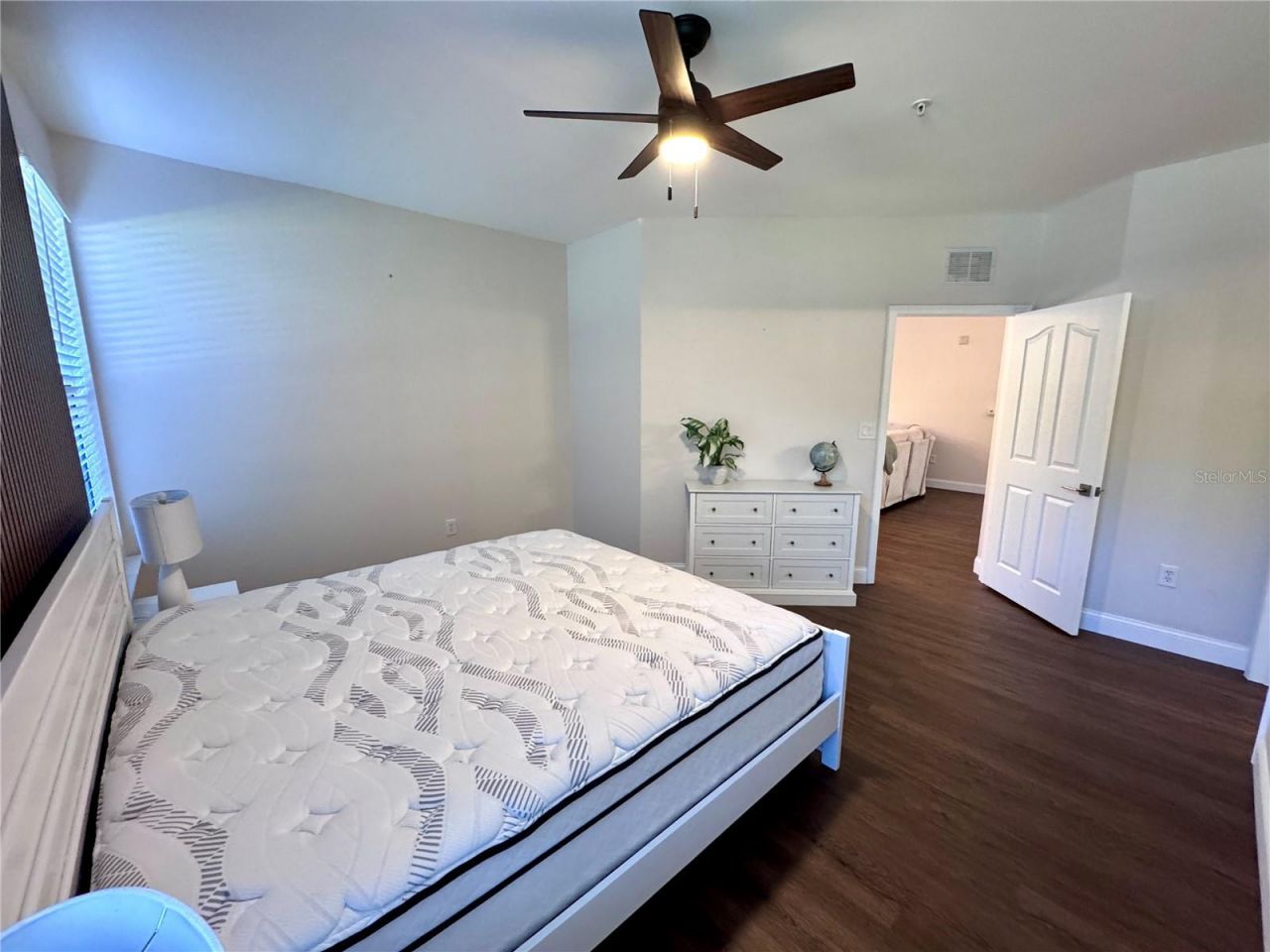 8357 38th Street Circle E, Unit 107, Sarasota, FL 34243 Photo