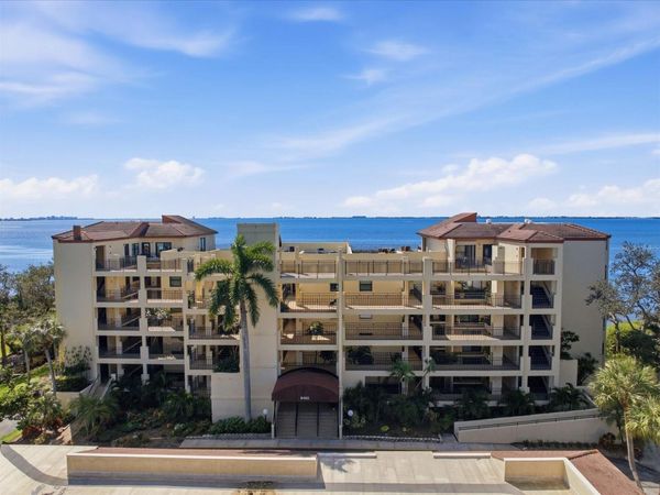 6460 MOURNING DOVE DRIVE, Unit 305, BRADENTON, FL 34210