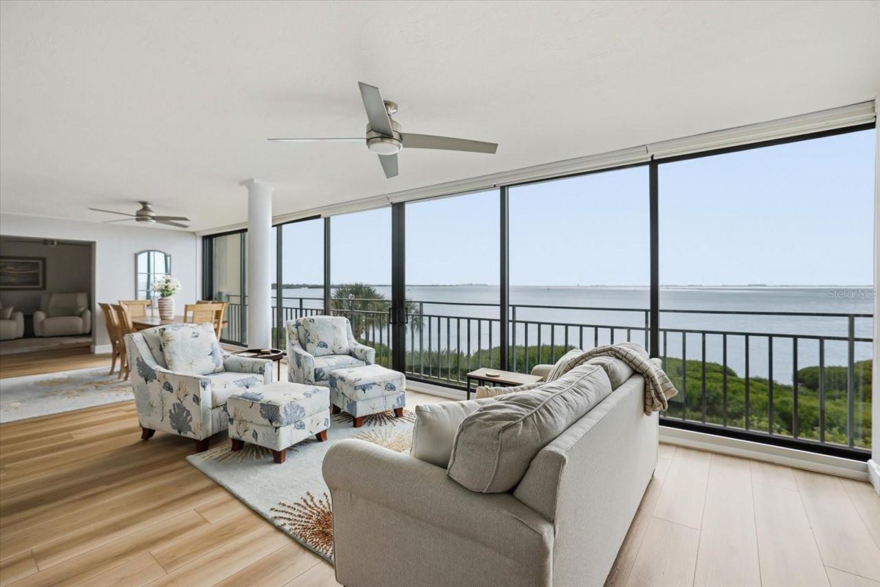 6460 Mourning Dove Drive , Unit 305, Bradenton, FL 34210 Photo