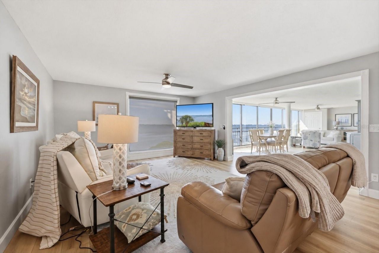 6460 Mourning Dove Drive , Unit 305, Bradenton, FL 34210 Photo