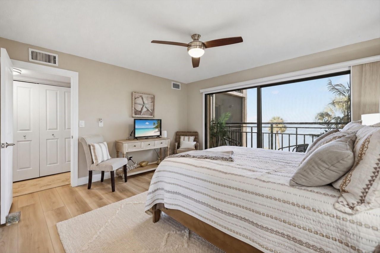 6460 Mourning Dove Drive , Unit 305, Bradenton, FL 34210 Photo