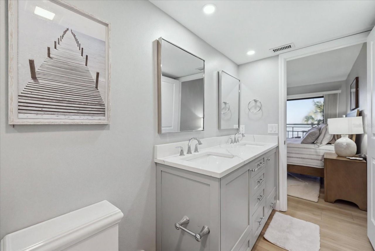 6460 Mourning Dove Drive , Unit 305, Bradenton, FL 34210 Photo
