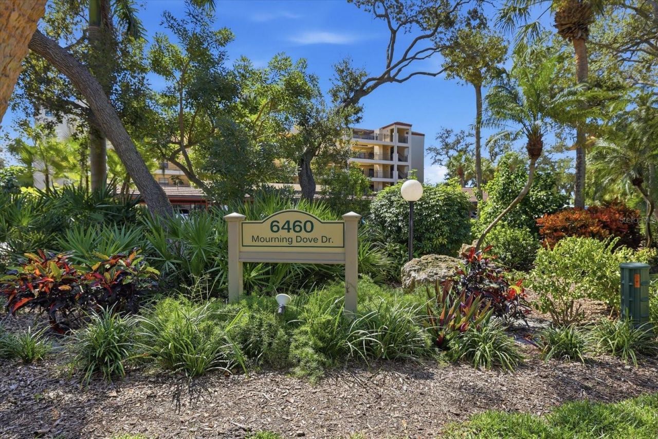6460 Mourning Dove Drive , Unit 305, Bradenton, FL 34210 Photo