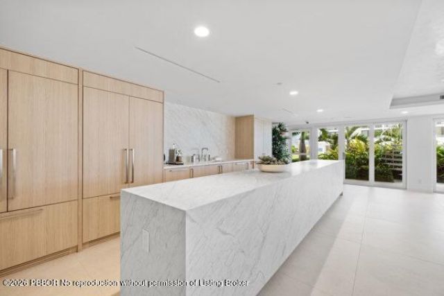 2784 S Ocean Boulevard, Unit 502E, Palm Beach, FL 33480 Photo