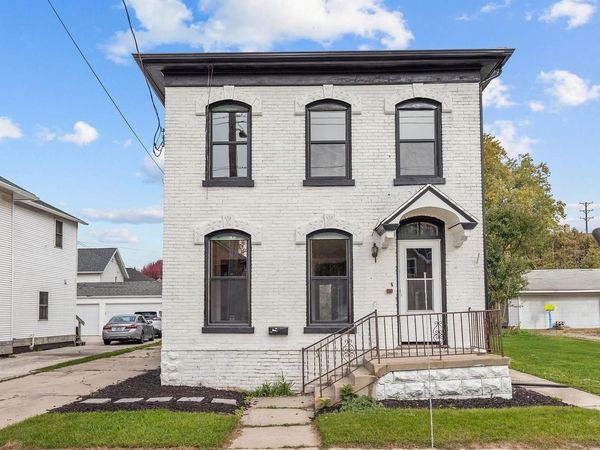 612 CHICAGO STREET, Manitowoc, WI 54220