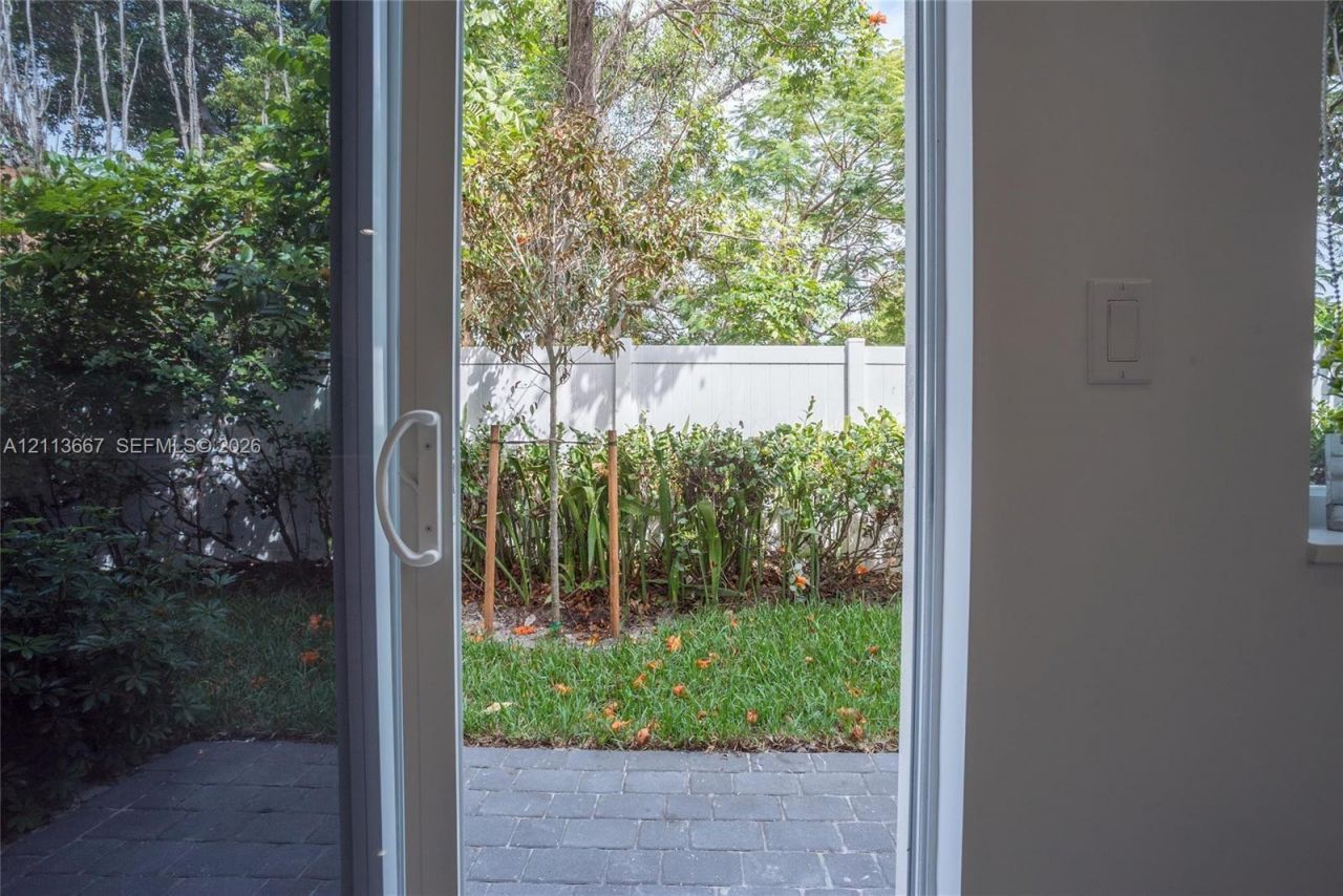 170 SE 7th Way , Pompano Beach, FL 33060 Photo