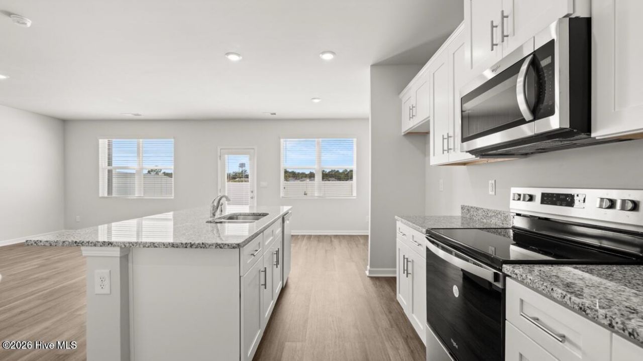 7078 Onyx Row  Photo 8