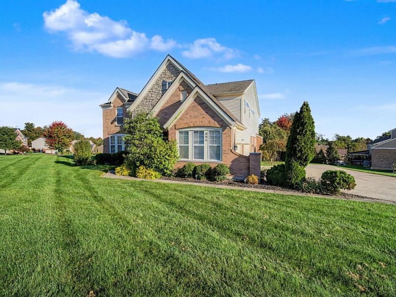 854 Jerome Park, Union Township, OH 45244 Photo 2