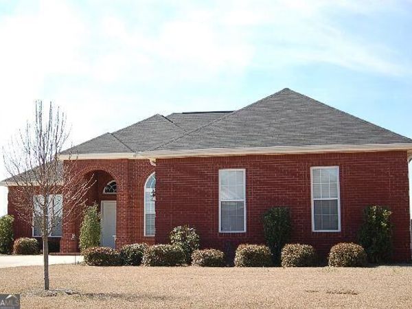 118 Dovecot Drive, Warner Robins, GA 31088