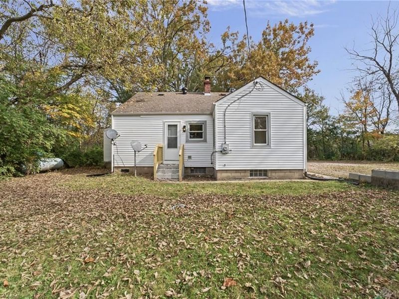 12092 Dille Road, Bethel Township, OH 45344 Photo 32