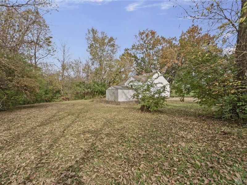 12092 Dille Road, Bethel Township, OH 45344 Photo 34