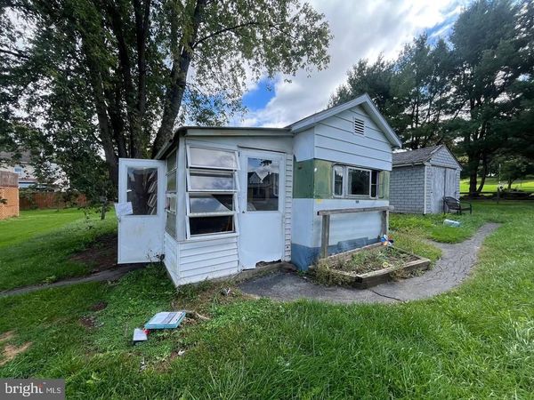 50 LINCOLN AVENUE , REINHOLDS, PA 17569