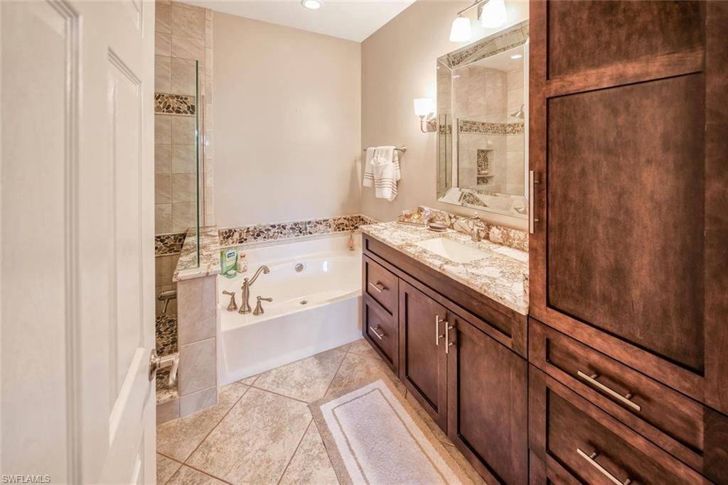 23036 Lone Oak Dr, Estero, FL 33928 Photo