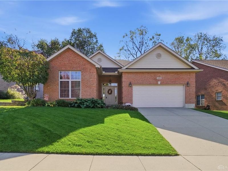 1668 Wimbledon Drive, Fairborn, OH 45324 Photo 1
