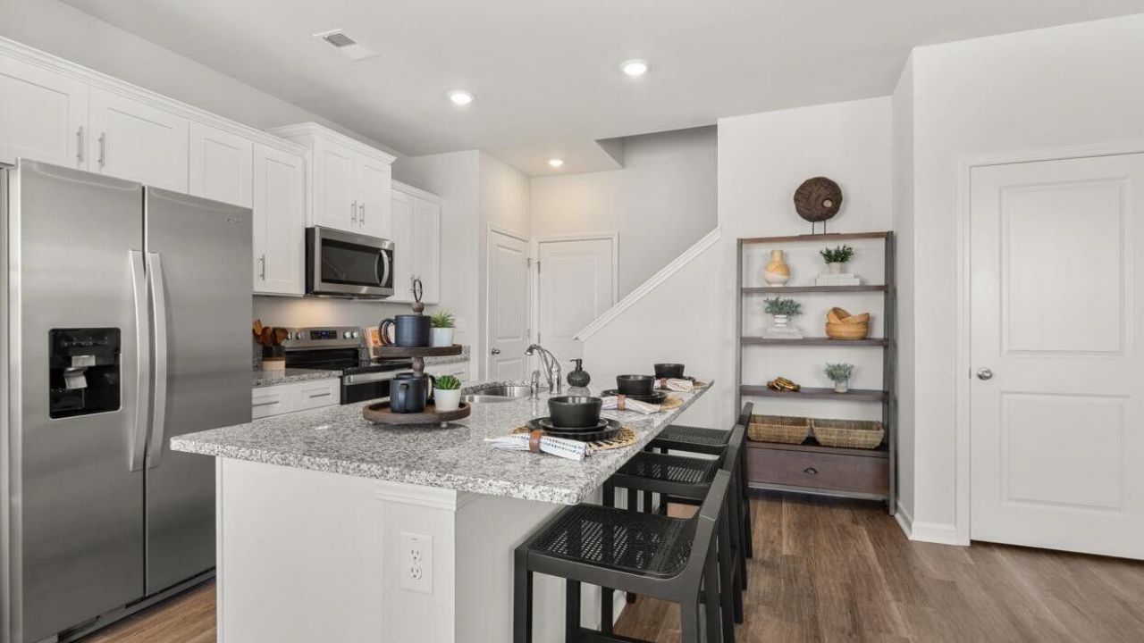7096 Onyx Row Photo 36