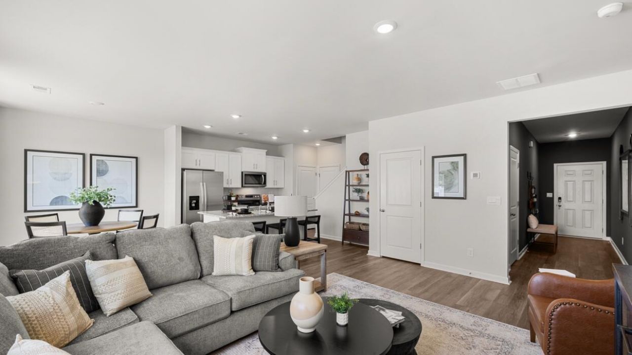 7096 Onyx Row Photo 45