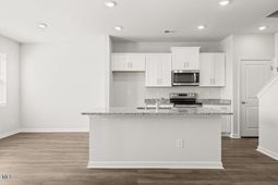 7096 Onyx Row photo 4