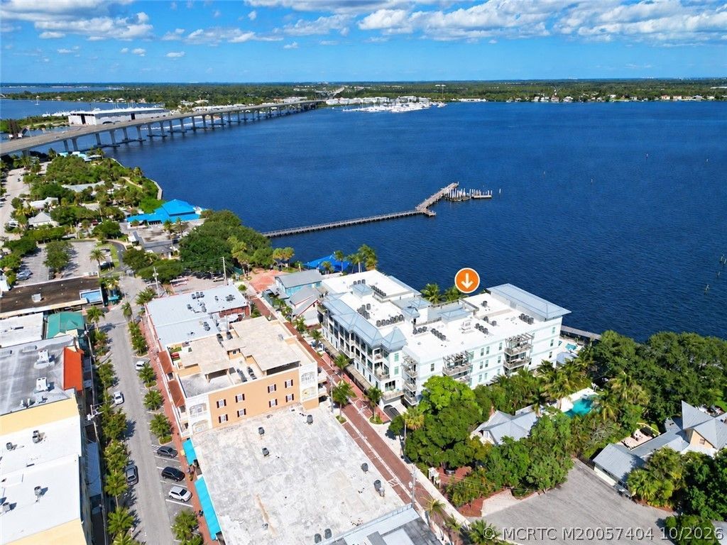 41 Seminole SW Street, Unit Apt #404, Stuart, FL 34994 Photo