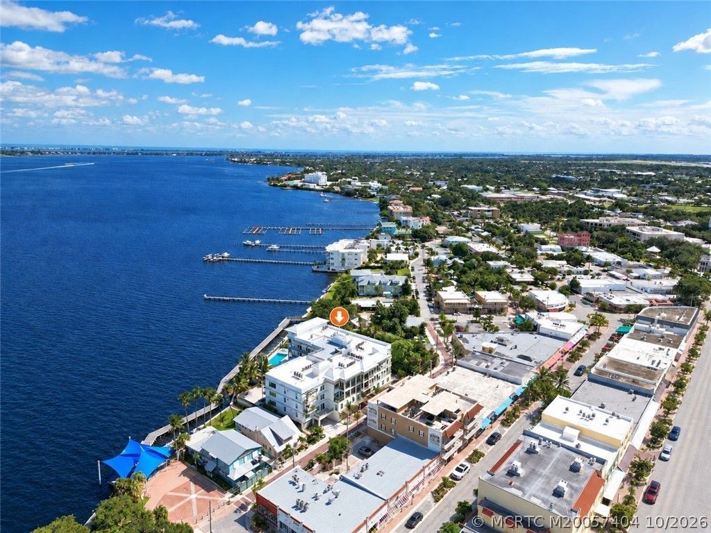 41 Seminole SW Street, Unit Apt #404, Stuart, FL 34994 Photo