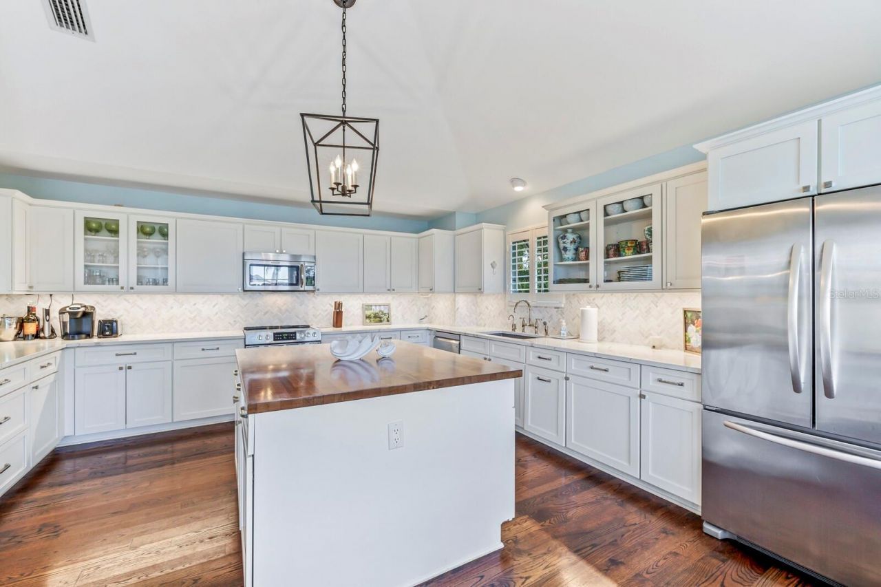 1678 Jose Gaspar Drive, Boca Grande, FL 33921 Photo
