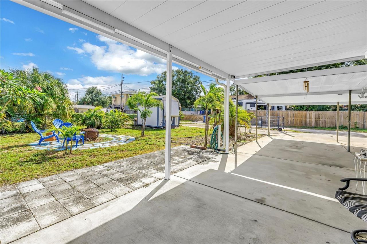 2450 37th Avenue N, Saint Petersburg, FL 33713 Photo