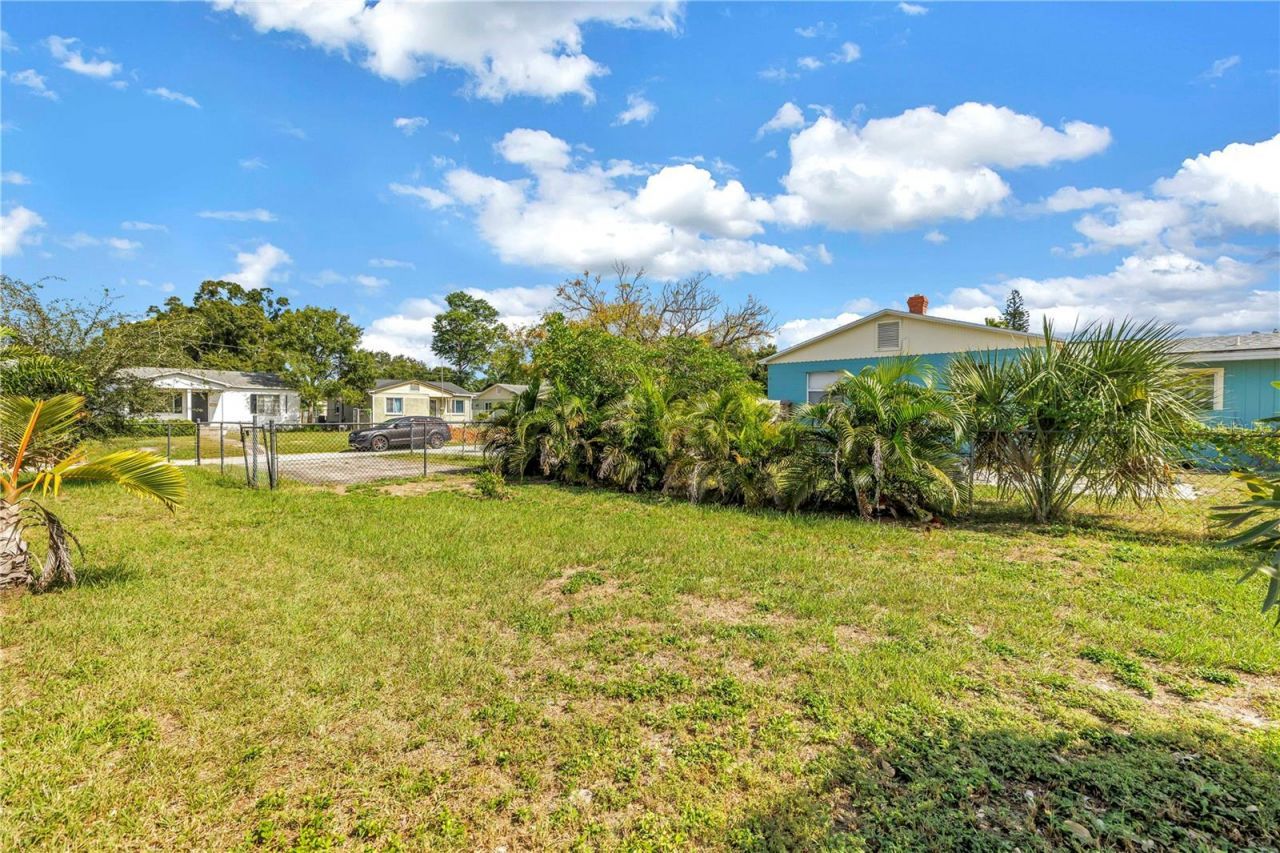 2450 37th Avenue N, Saint Petersburg, FL 33713 Photo