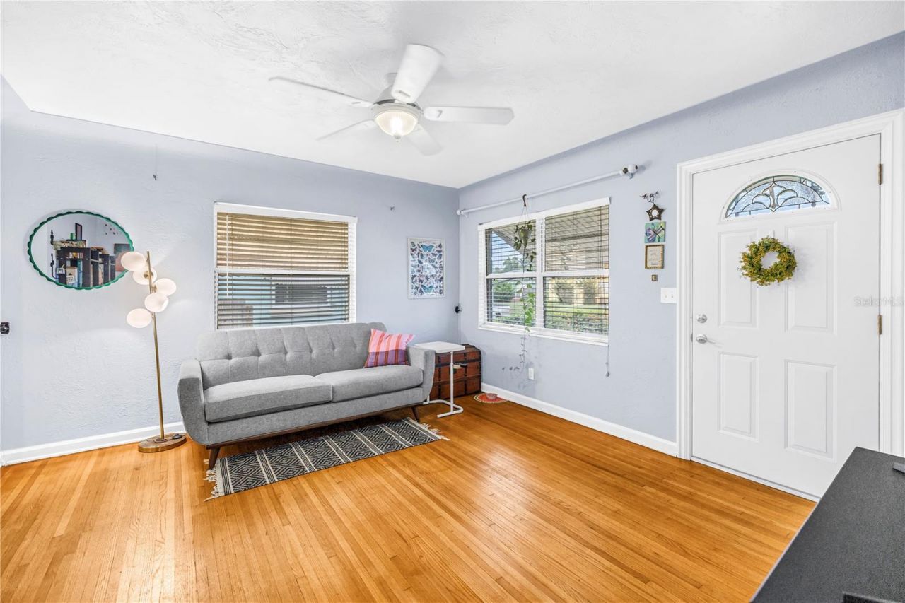 2450 37th Avenue N, Saint Petersburg, FL 33713 Photo