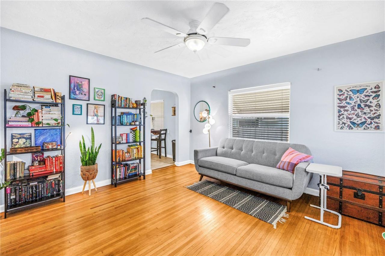 2450 37th Avenue N, Saint Petersburg, FL 33713 Photo