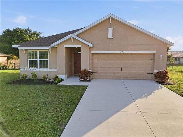 226 NE 9th Ave , Cape Coral, FL 33909